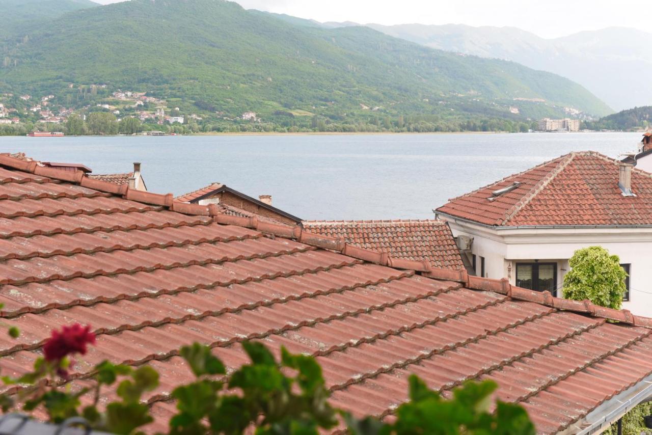 Jovanovic Guest House โอครีด ภายนอก รูปภาพ