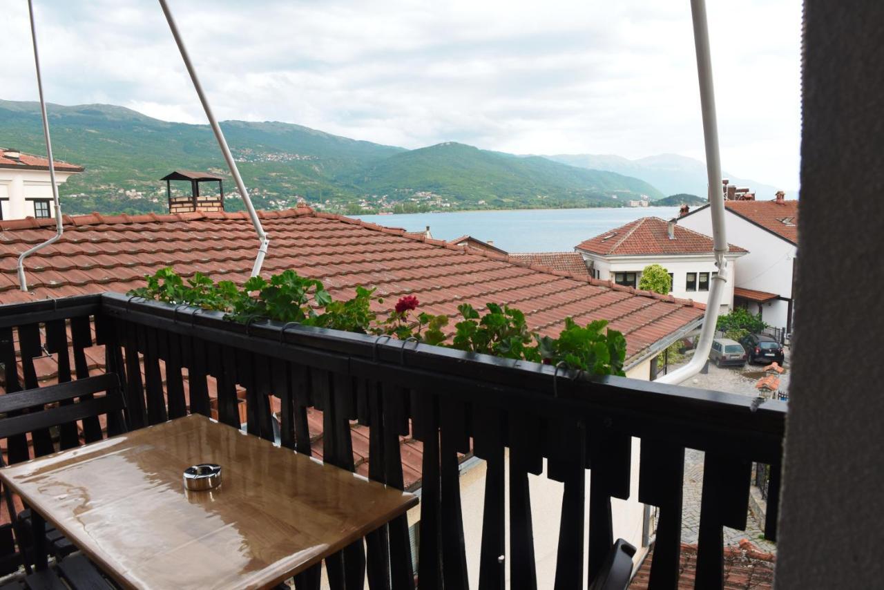 Jovanovic Guest House โอครีด ภายนอก รูปภาพ