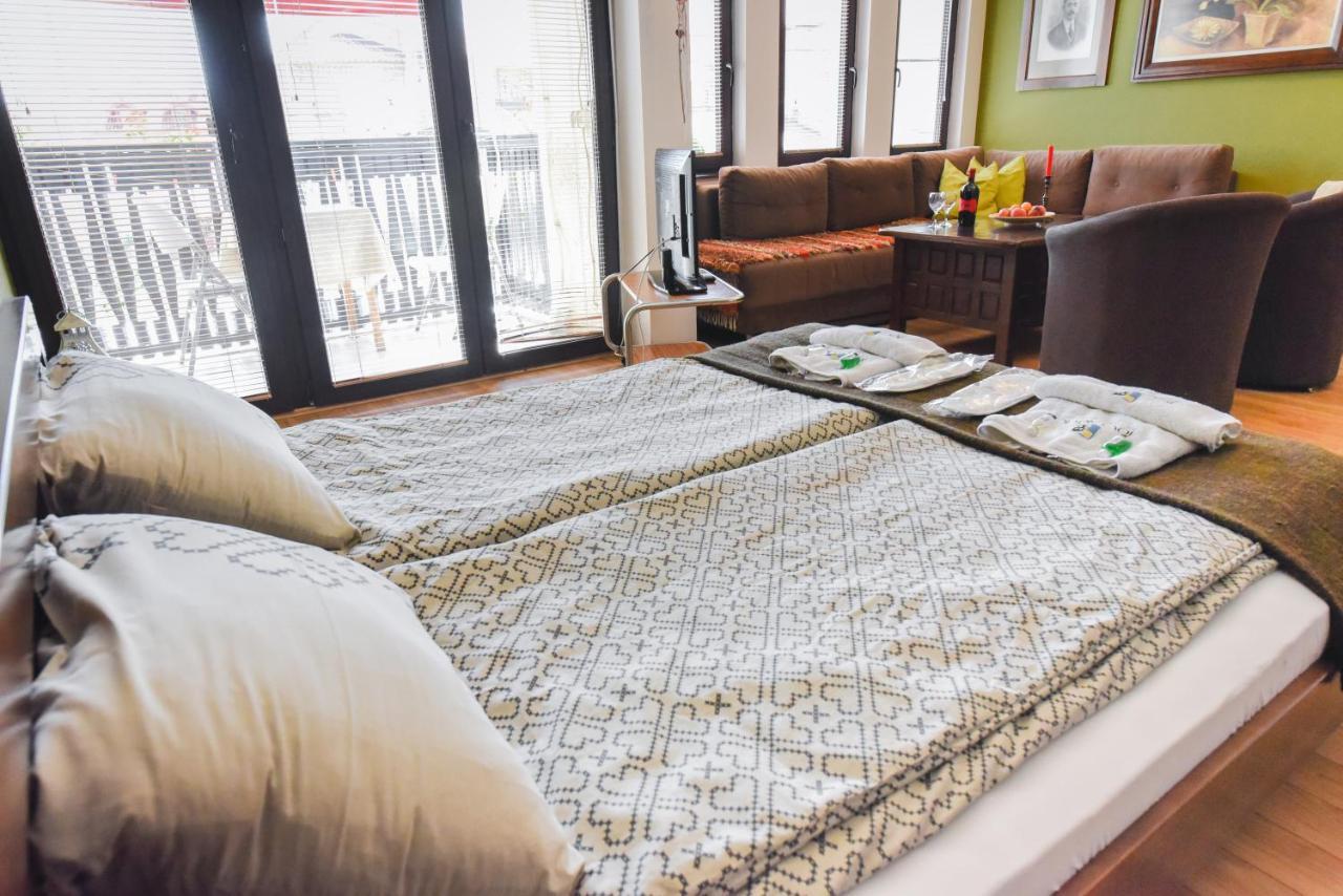 Jovanovic Guest House โอครีด ภายนอก รูปภาพ
