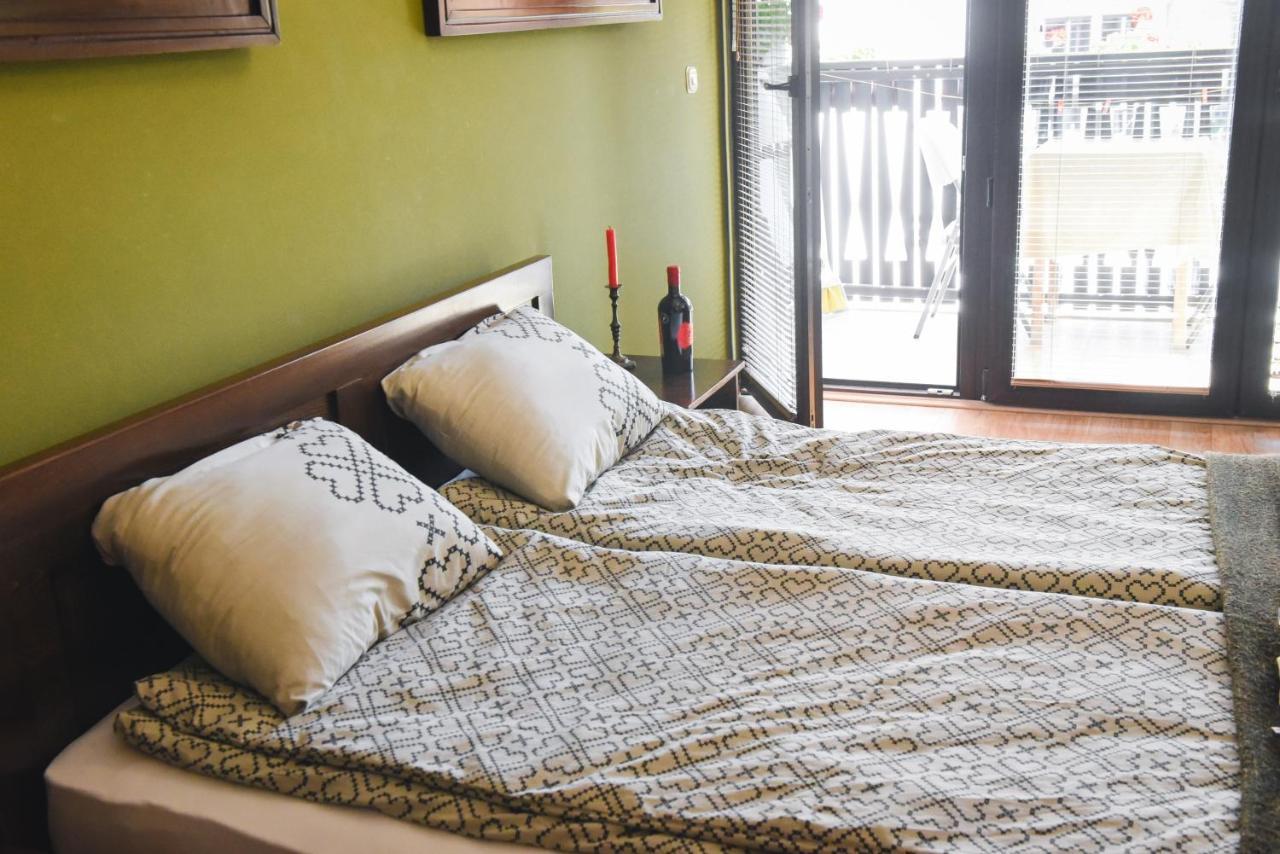 Jovanovic Guest House โอครีด ภายนอก รูปภาพ