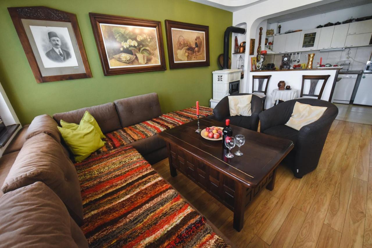 Jovanovic Guest House โอครีด ภายนอก รูปภาพ