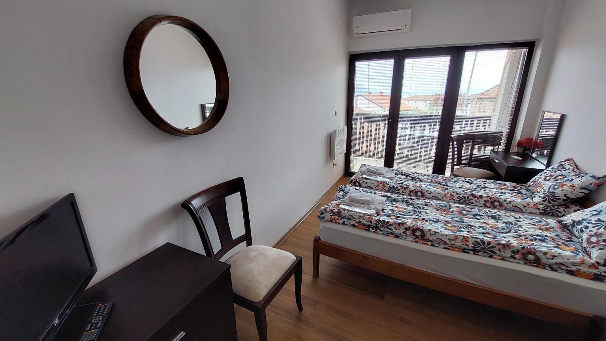 Jovanovic Guest House โอครีด ภายนอก รูปภาพ
